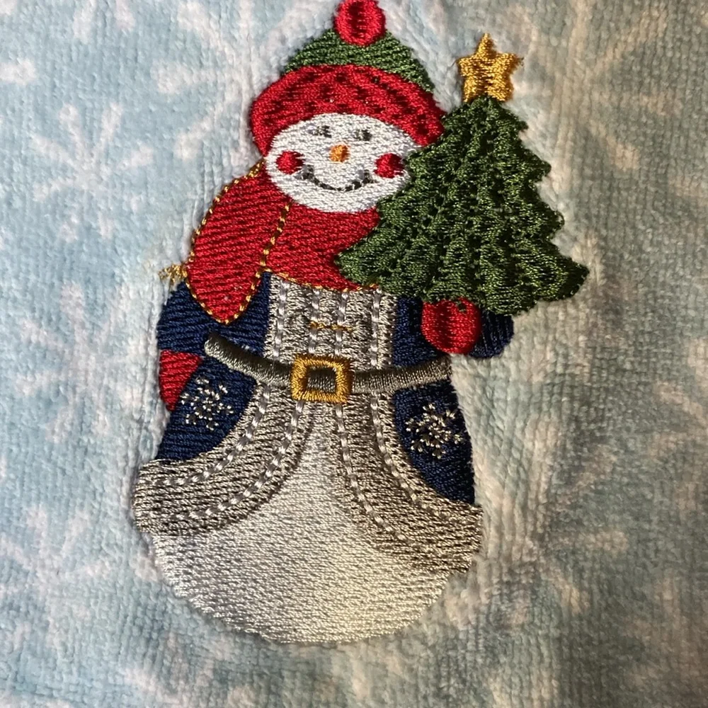 Jingles & Joy Embroidered Snowman Light Blue Hand Towels Set of 2